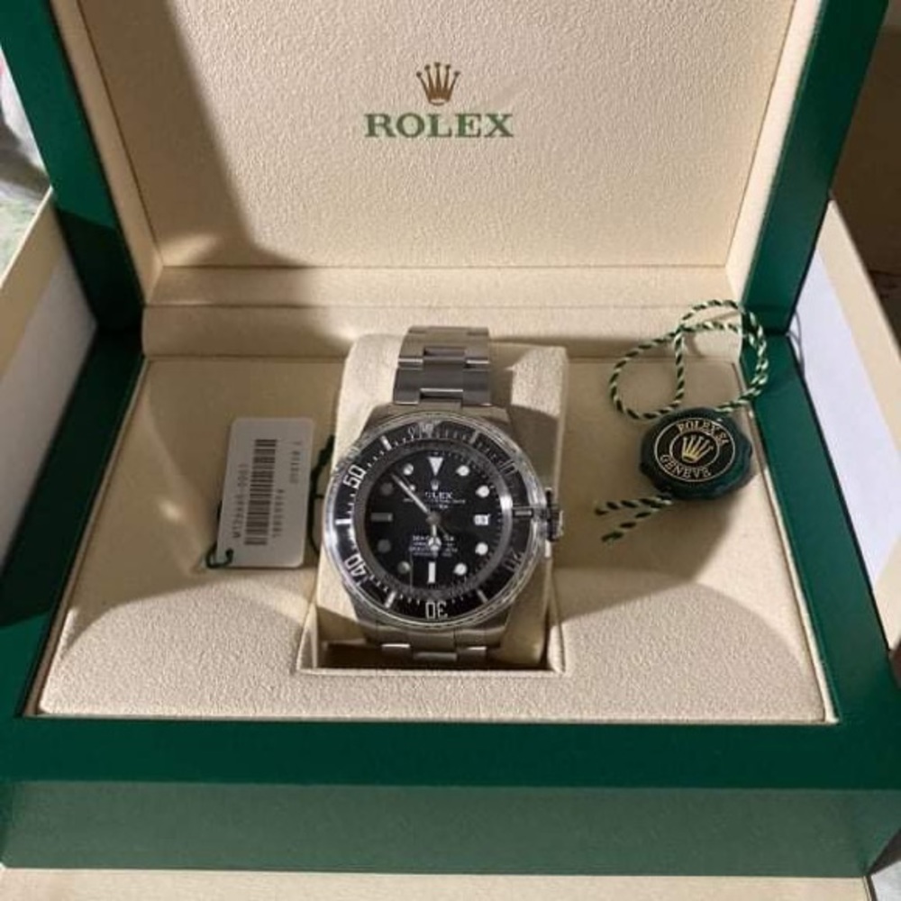 Rolex seadweller 126660 sold-